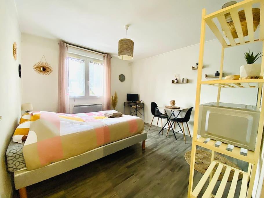 Au Calme Confort & Proche Centre Apartment Le Mans Exterior photo