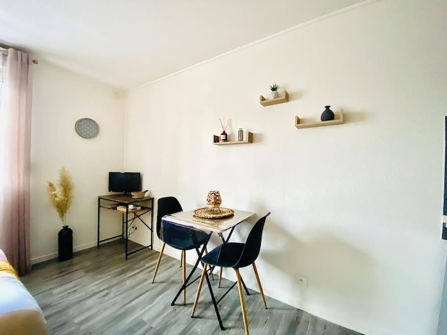 Au Calme Confort & Proche Centre Apartment Le Mans Exterior photo